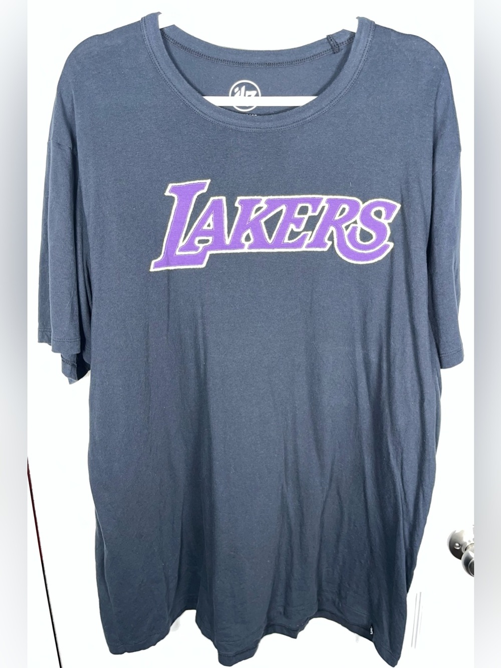 Men’s Los Angeles Lakers ‘47 Brand Tee T Shirt Size XXL 100% Cotton Fieldhouse